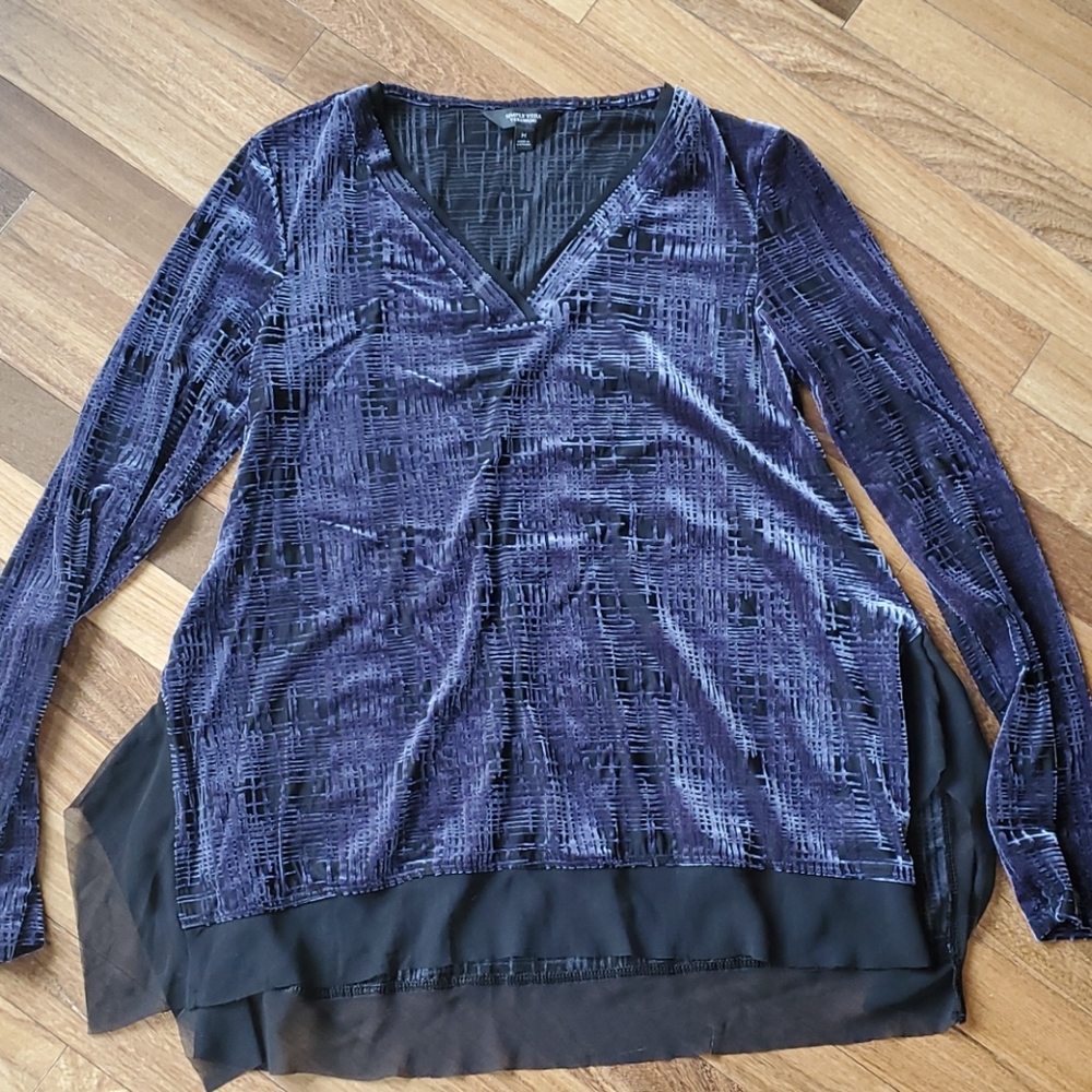 Simply vera crushed velvet tunic
